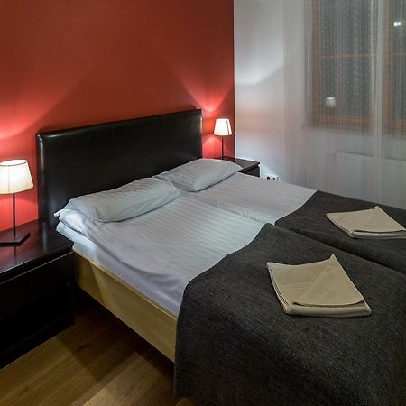 קרפאז' "Rodzinny Apartament Pod Sniezka" Na Osiedlu "Apartamenty Pod Sniezka" מראה חיצוני תמונה